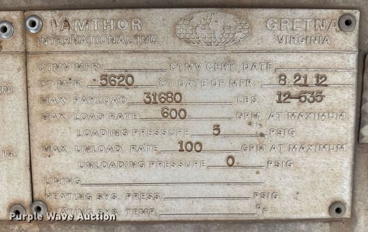 image for item EQ1020 2013 Freightliner Business Class M2 fuel truck