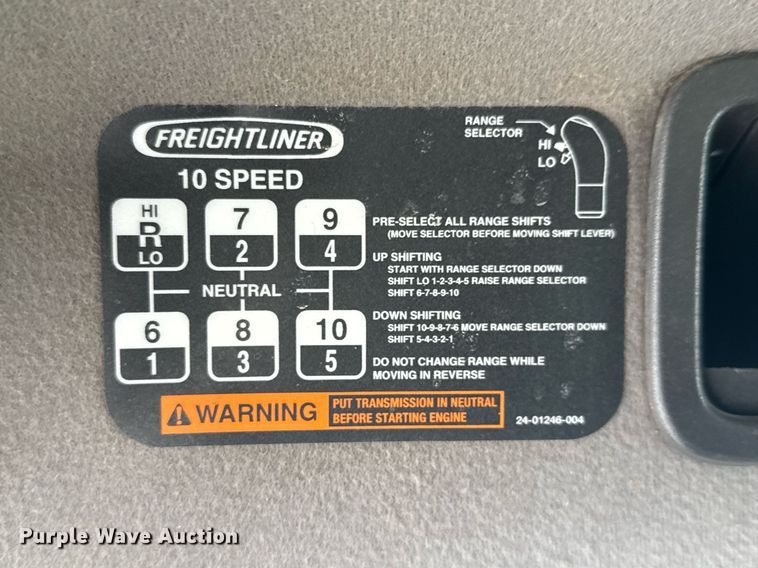 image for item EQ1020 2013 Freightliner Business Class M2 fuel truck