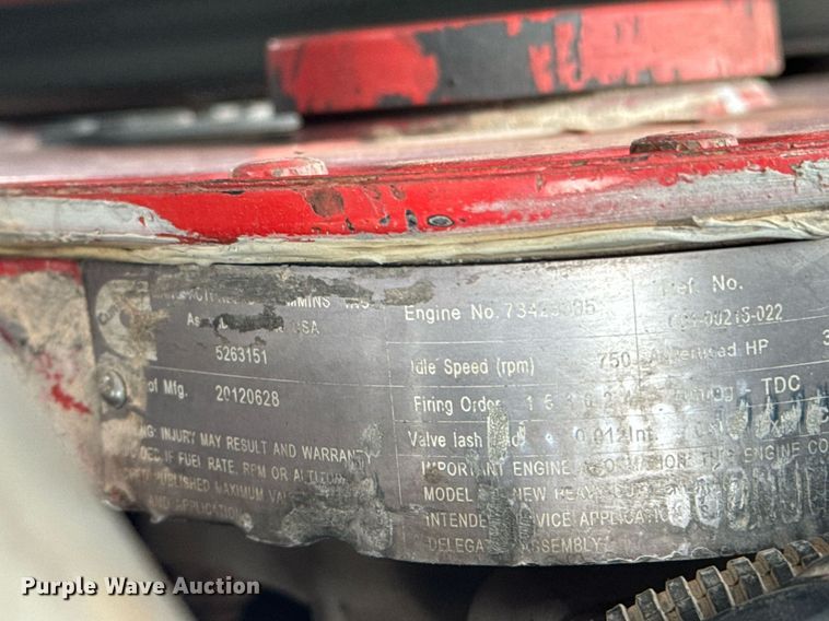 image for item EQ1020 2013 Freightliner Business Class M2 fuel truck