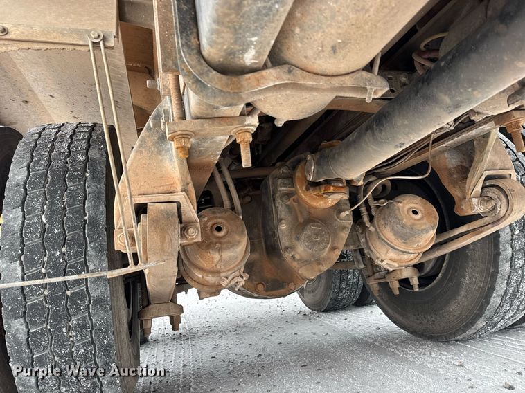 image for item EQ1021 2013 Freightliner Business Class M2 fuel truck