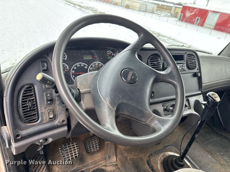 image for item EQ1021 2013 Freightliner Business Class M2 fuel truck