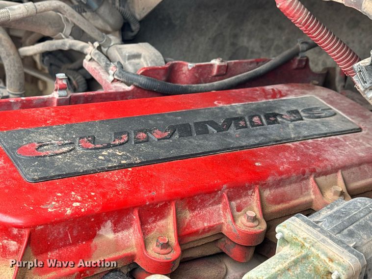 image for item EQ1021 2013 Freightliner Business Class M2 fuel truck