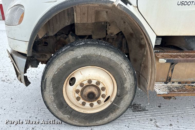 image for item EQ1021 2013 Freightliner Business Class M2 fuel truck