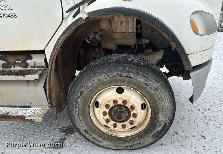 image for item EQ1021 2013 Freightliner Business Class M2 fuel truck