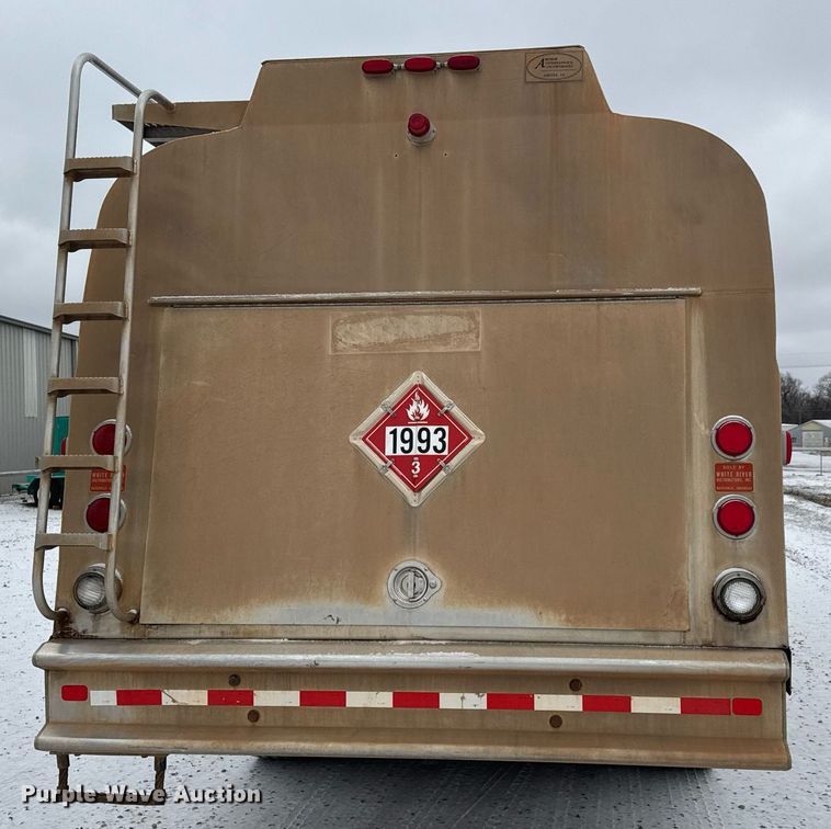 image for item EQ1022 2012 Freightliner Business Class M2 fuel truck