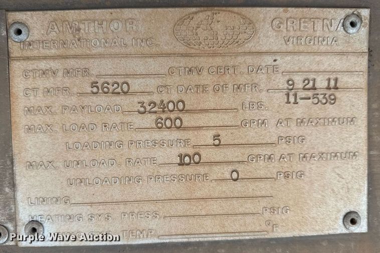 image for item EQ1022 2012 Freightliner Business Class M2 fuel truck