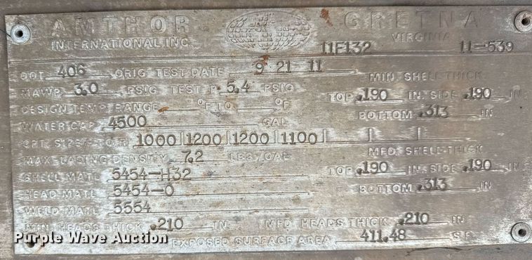 image for item EQ1022 2012 Freightliner Business Class M2 fuel truck