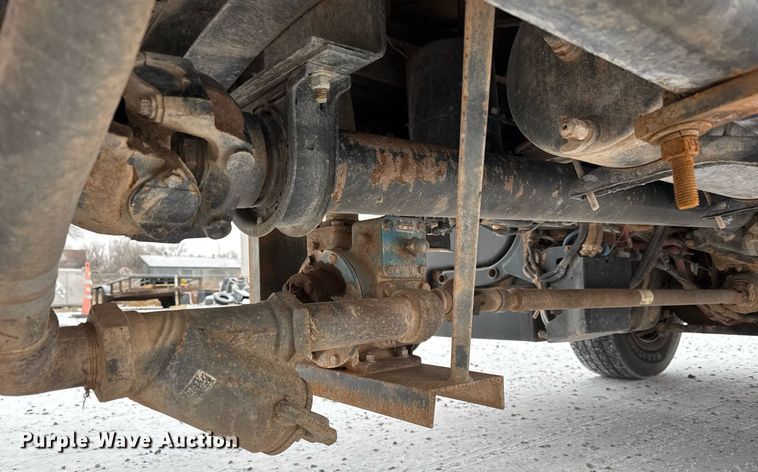 image for item EQ1022 2012 Freightliner Business Class M2 fuel truck