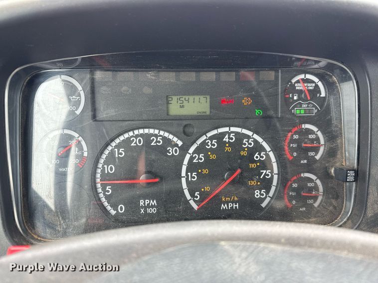 image for item EQ1022 2012 Freightliner Business Class M2 fuel truck