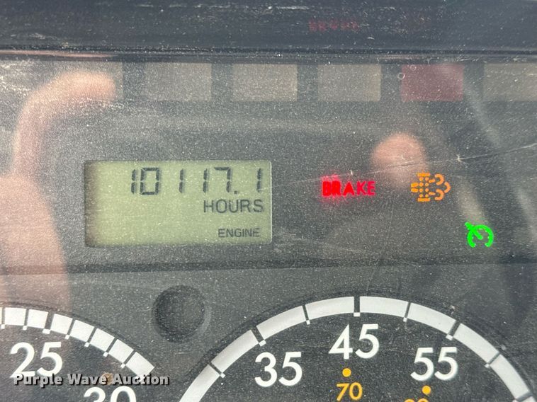 image for item EQ1022 2012 Freightliner Business Class M2 fuel truck