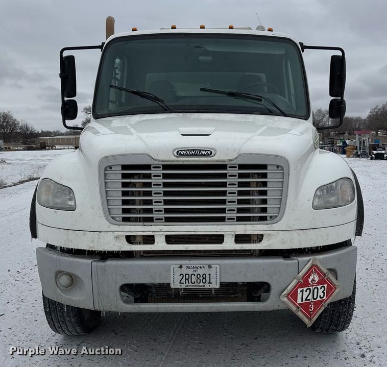 image for item EQ1023 2012 Freightliner Business Class M2 fuel truck