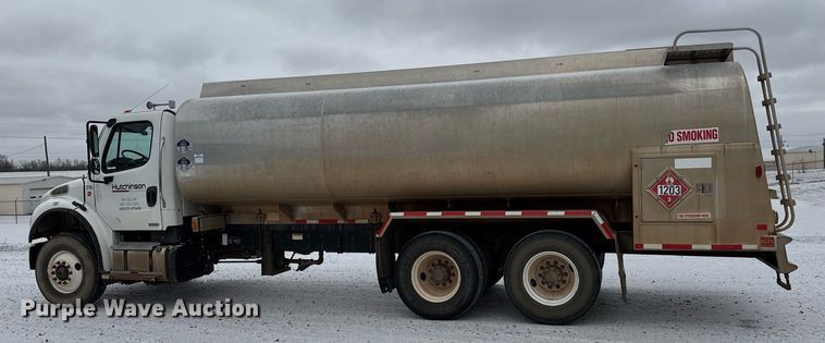 image for item EQ1023 2012 Freightliner Business Class M2 fuel truck