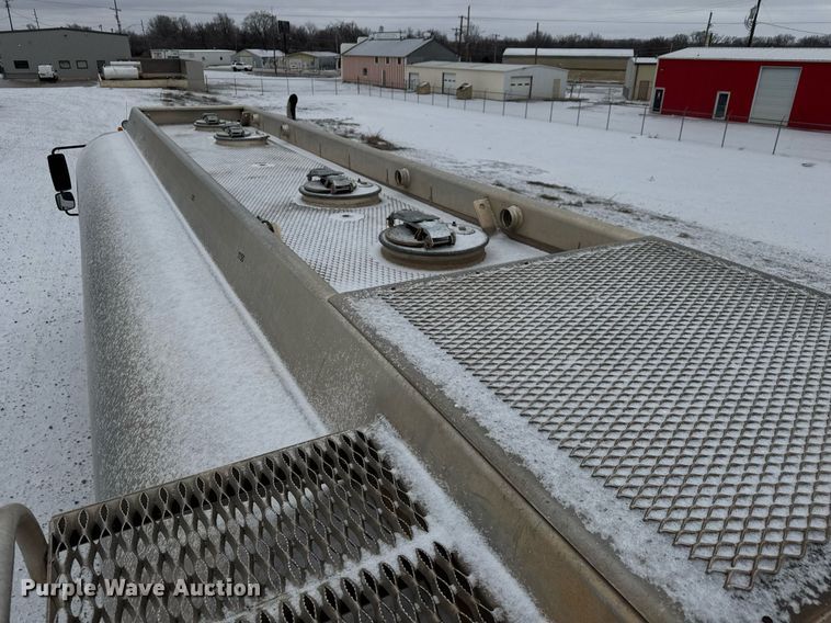 image for item EQ1023 2012 Freightliner Business Class M2 fuel truck