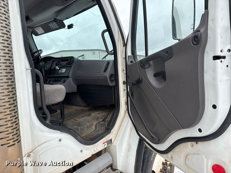 image for item EQ1023 2012 Freightliner Business Class M2 fuel truck