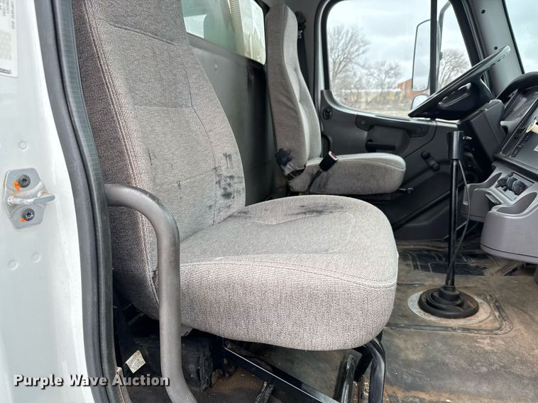 image for item EQ1023 2012 Freightliner Business Class M2 fuel truck