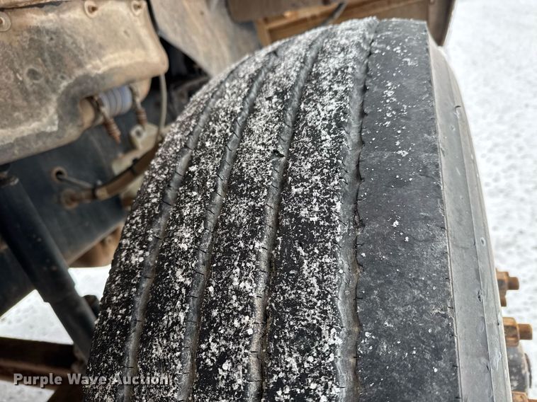 image for item EQ1023 2012 Freightliner Business Class M2 fuel truck