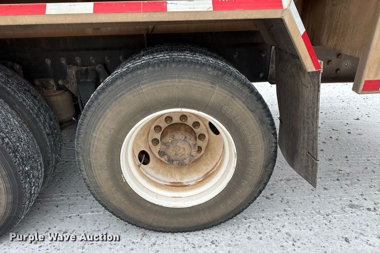 image for item EQ1023 2012 Freightliner Business Class M2 fuel truck