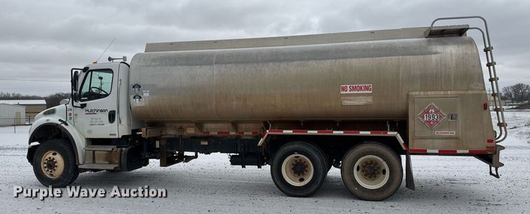 image for item EQ1024 2011 Freightliner Business Class M2 fuel truck