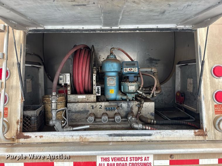 image for item EQ1024 2011 Freightliner Business Class M2 fuel truck