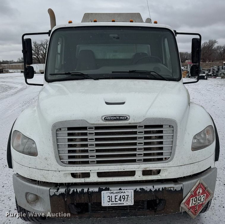 image for item EQ1024 2011 Freightliner Business Class M2 fuel truck