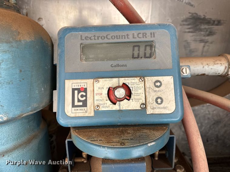 image for item EQ1024 2011 Freightliner Business Class M2 fuel truck