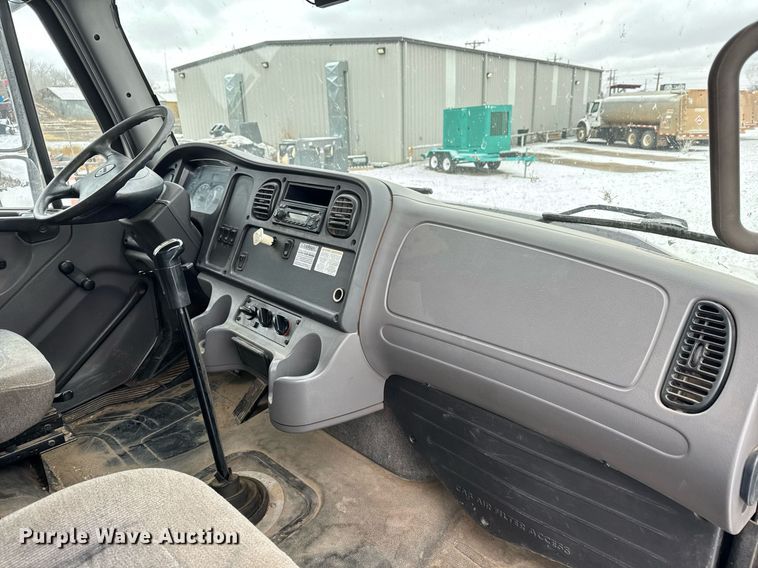 image for item EQ1024 2011 Freightliner Business Class M2 fuel truck