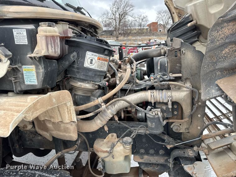 image for item EQ1024 2011 Freightliner Business Class M2 fuel truck