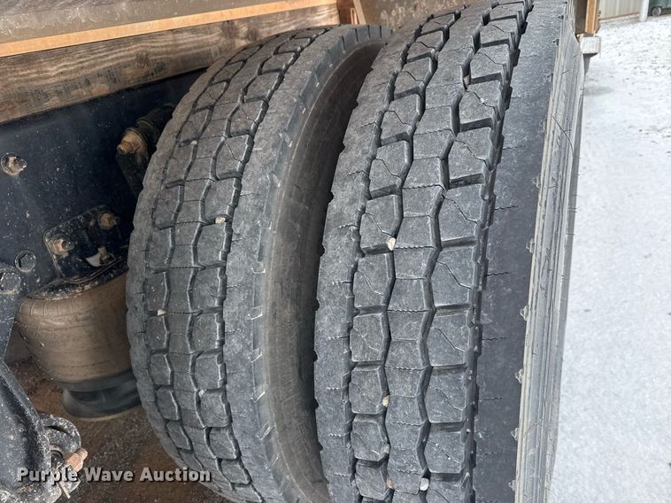 image for item EQ1024 2011 Freightliner Business Class M2 fuel truck