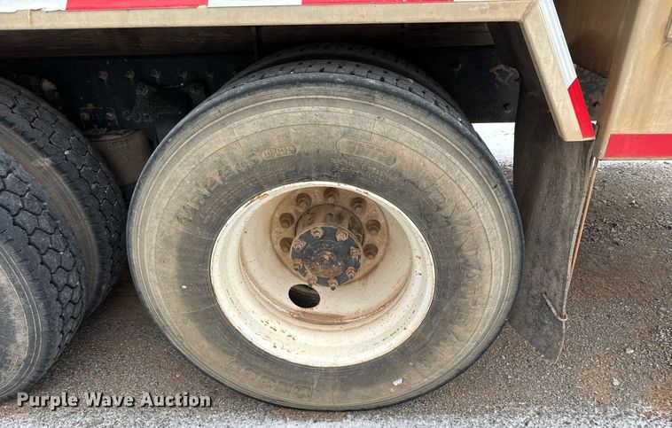 image for item EQ1024 2011 Freightliner Business Class M2 fuel truck