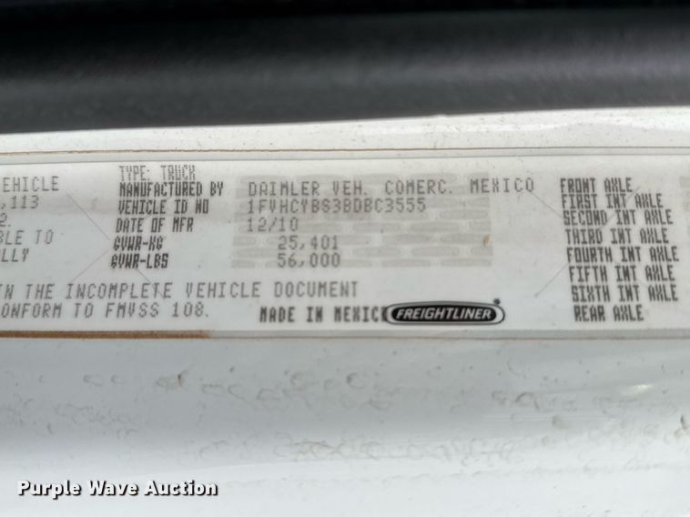 image for item EQ1024 2011 Freightliner Business Class M2 fuel truck