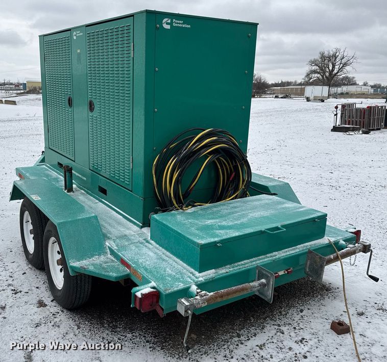 image for item EQ1025 2010 Cummins Power Generation DSGAA-4963271 generator