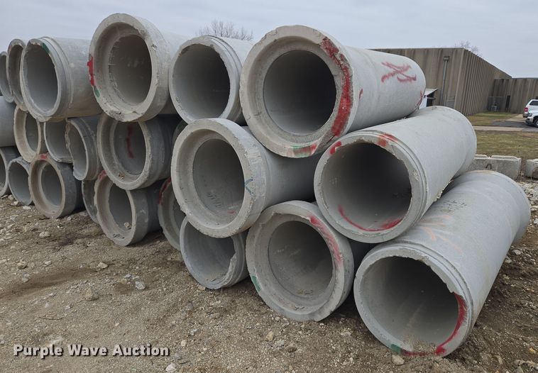 image for item EQ3979 (15) concrete culverts