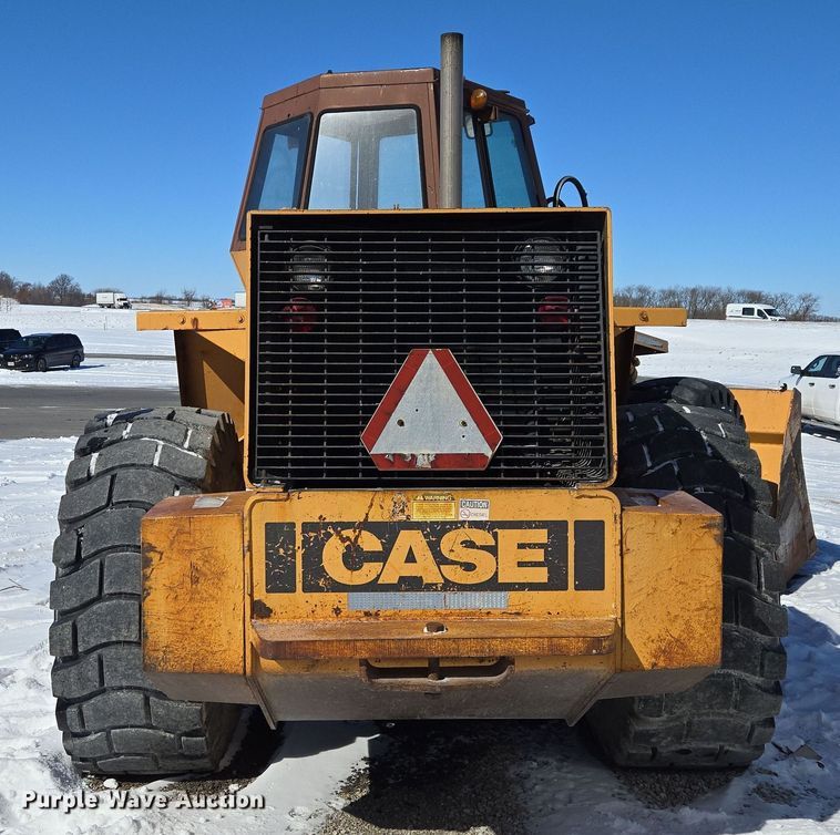 image for item EQ6582 1977 Case W36 wheel loader