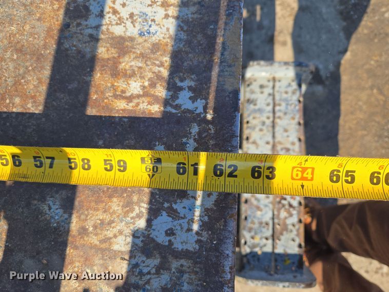 image for item EQ6583 1999 Genie  GS-1930 scissor lift