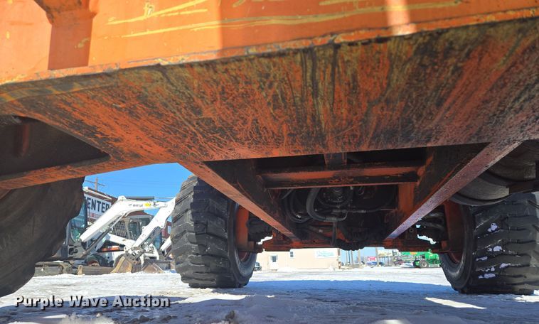 image for item EQ6584 2000 JLG 450A boom lift