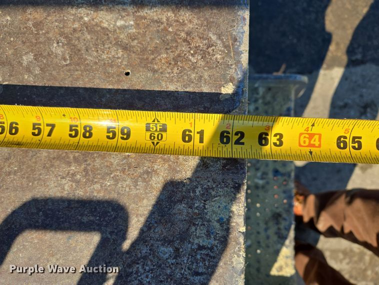 image for item EQ6586 1999 Genie GS-1930 scissor lift