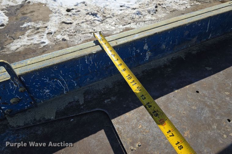 image for item EQ6586 1999 Genie GS-1930 scissor lift