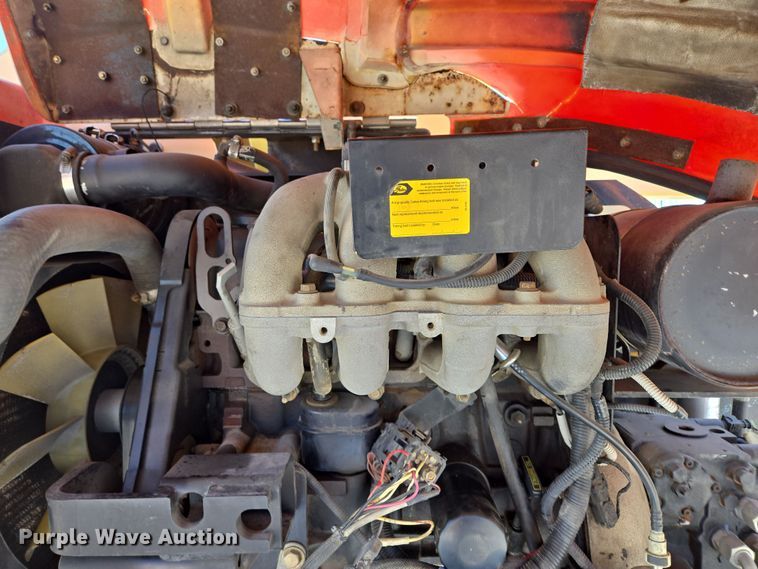 image for item EQ6587 2003 JLG 450A boom lift