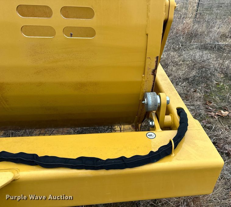 image for item ER4935 2021 Ashland 50CS scraper