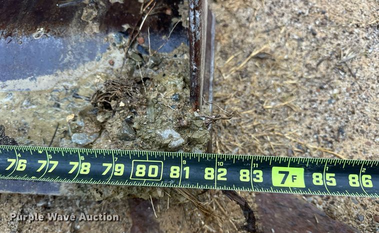 image for item ER4988 2006 Case 570MXT  landscape tractor