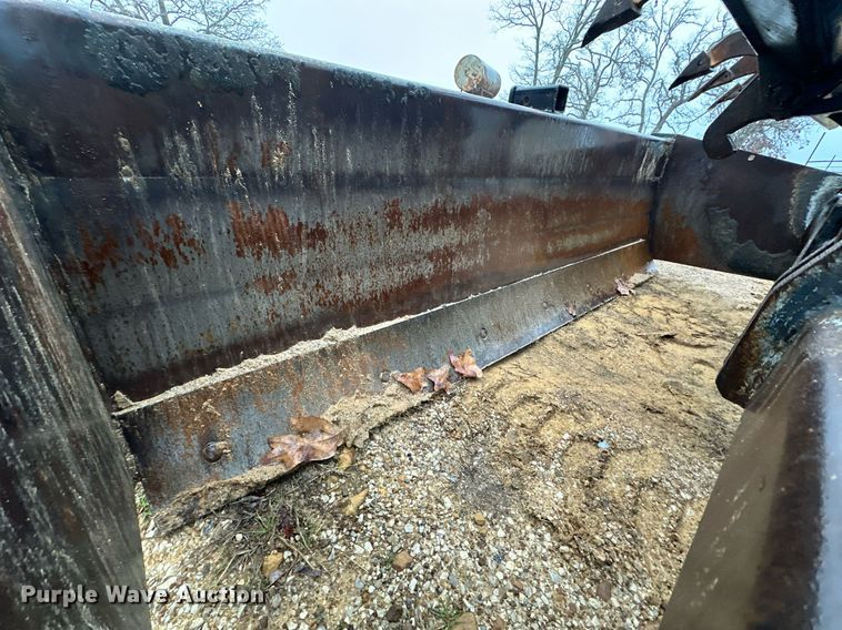 image for item ER4988 2006 Case 570MXT  landscape tractor