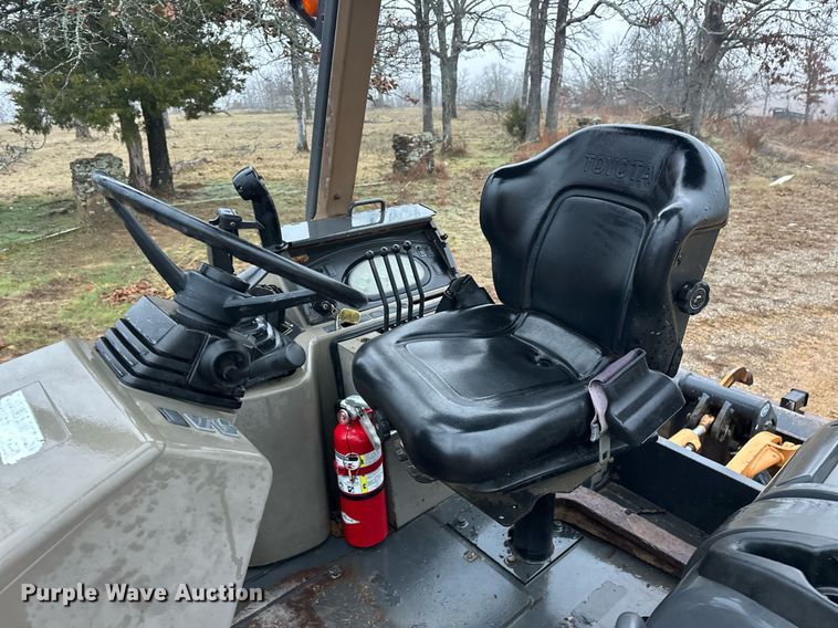 image for item ER4988 2006 Case 570MXT  landscape tractor