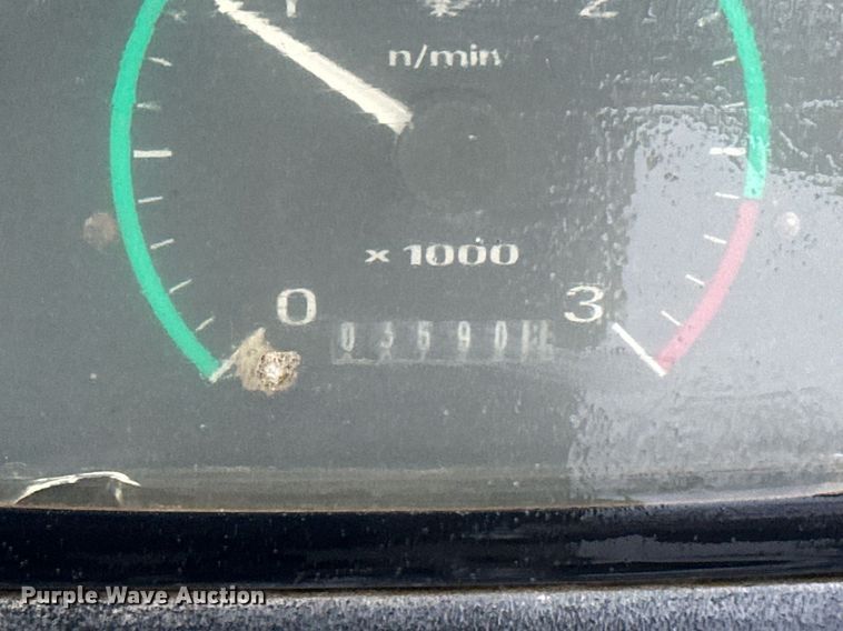 image for item ER4988 2006 Case 570MXT  landscape tractor