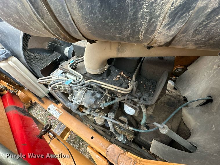 image for item ER4988 2006 Case 570MXT  landscape tractor