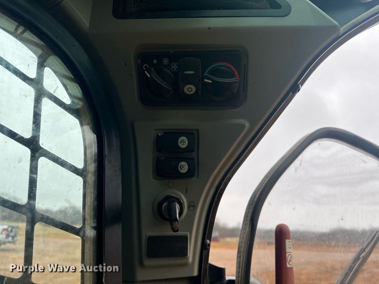 image for item ER4990 2017 Caterpillar 259D tracked skid steer loader