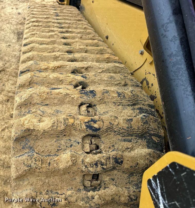 image for item ER4990 2017 Caterpillar 259D tracked skid steer loader