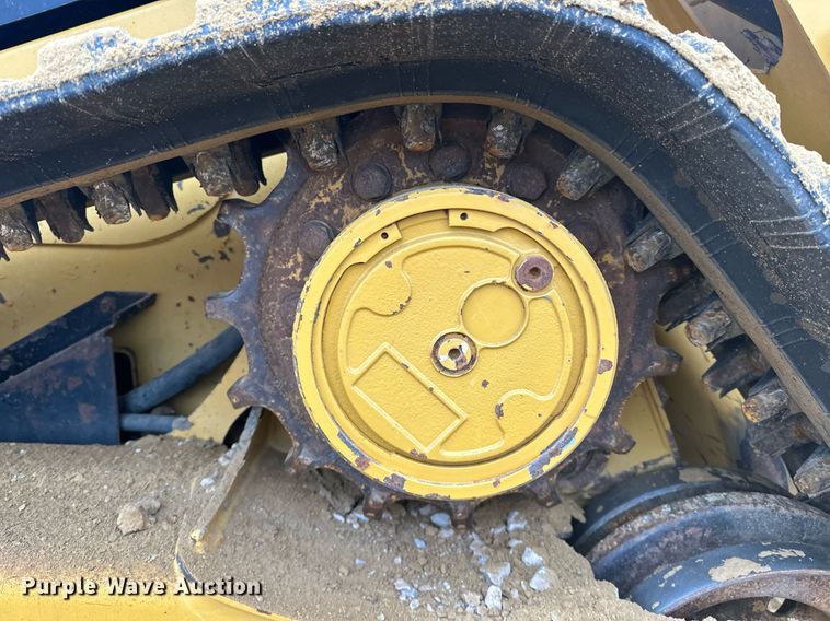 image for item ER4990 2017 Caterpillar 259D tracked skid steer loader