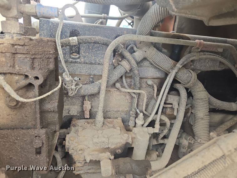 image for item ER5130 2002 International 2574 dump truck