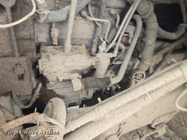 image for item ER5130 2002 International 2574 dump truck