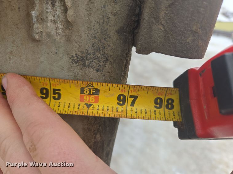 image for item ER5132 2002 International 2574 dump truck